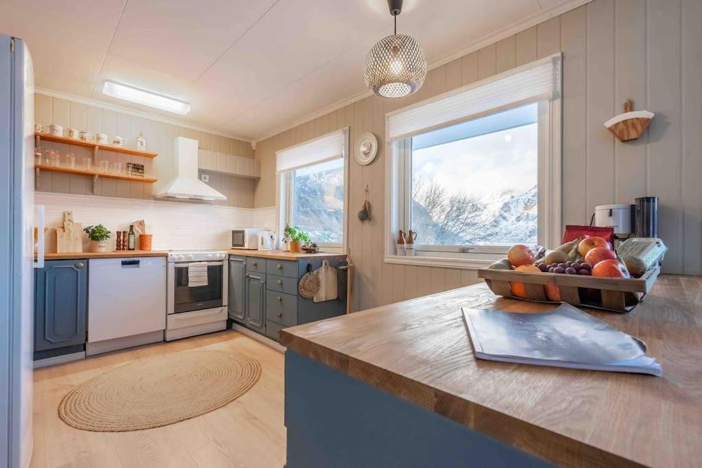 Sundet Lofoten Holiday House Villa Sund  Exteriör bild